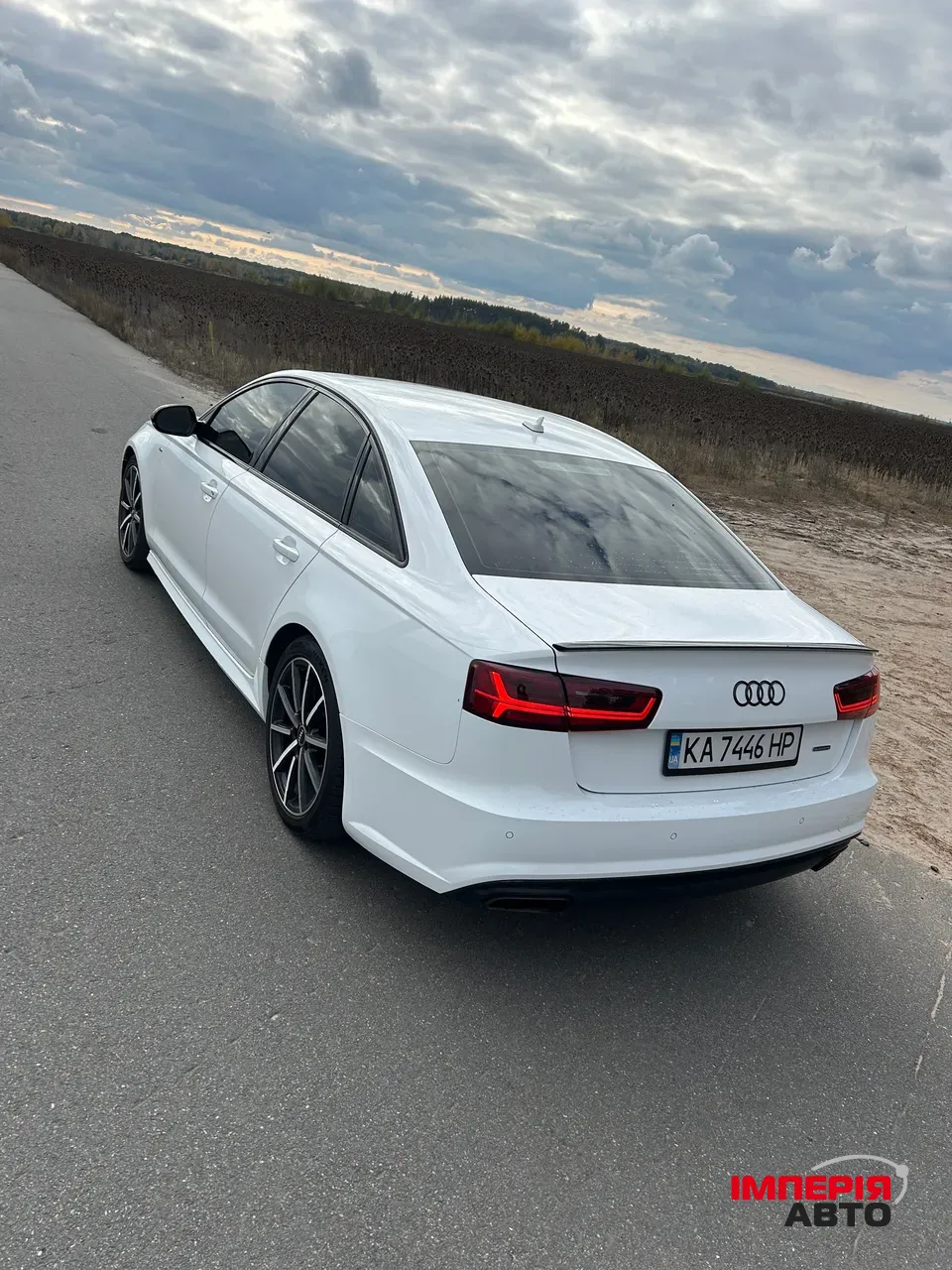 Audi A6 - фото 8