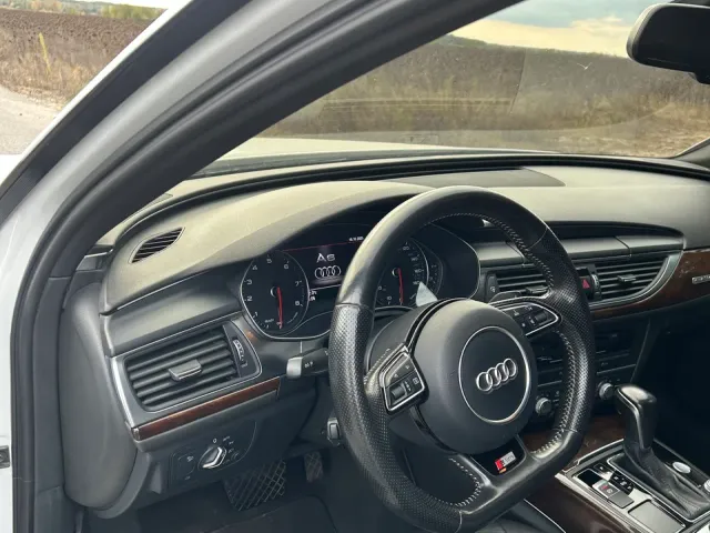 Audi A6 - фото 2