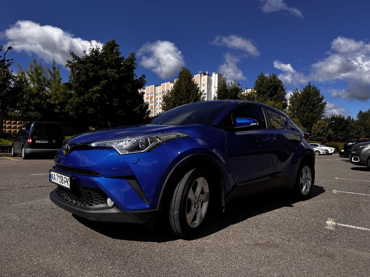 Toyota C-HR - фото 6