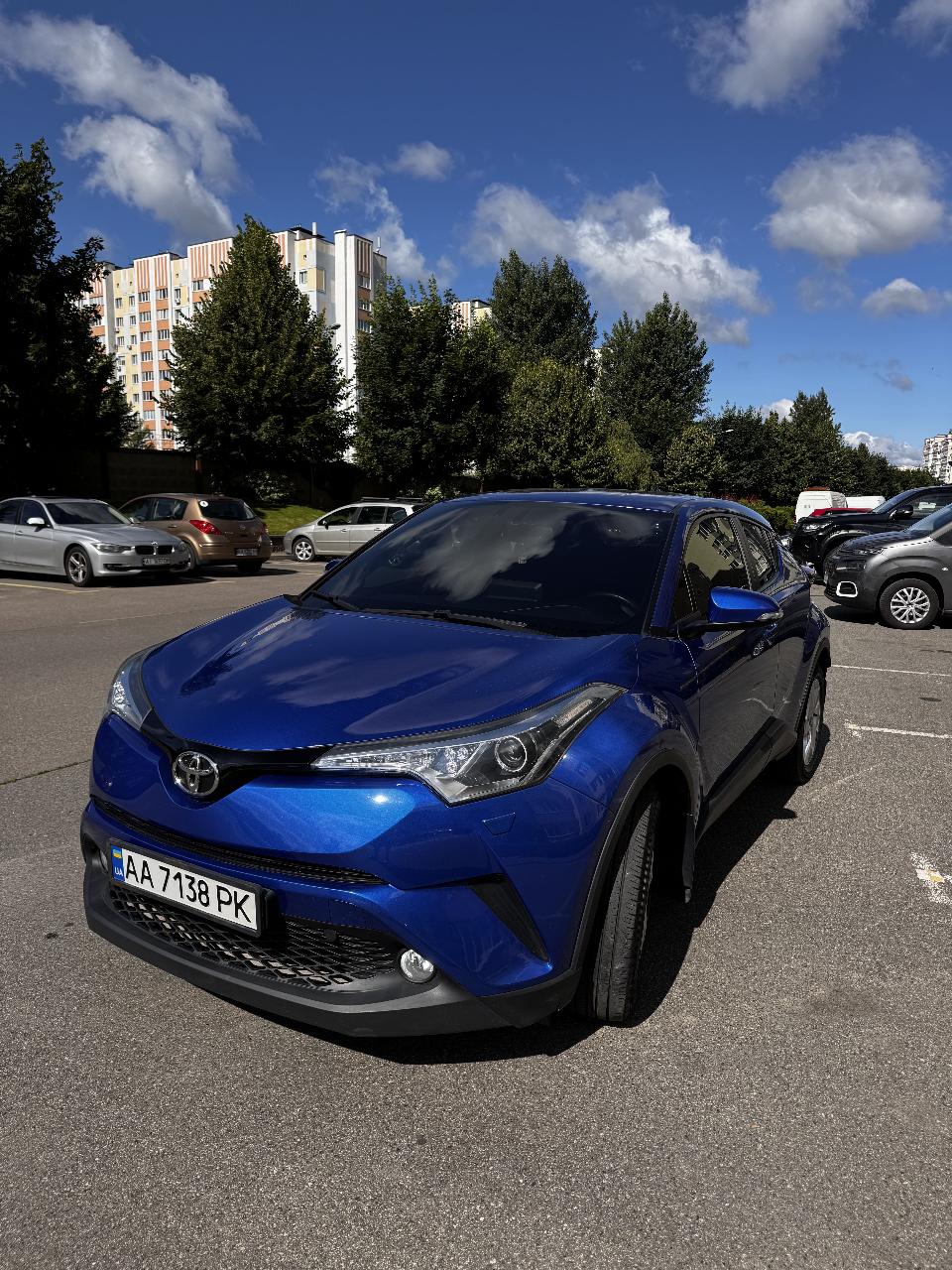 Toyota C-HR - фото 10