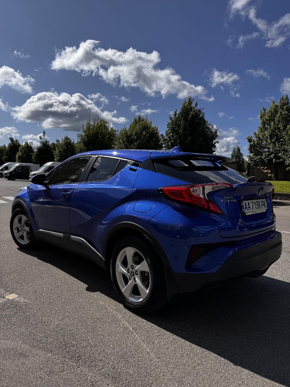 Toyota C-HR - фото 2