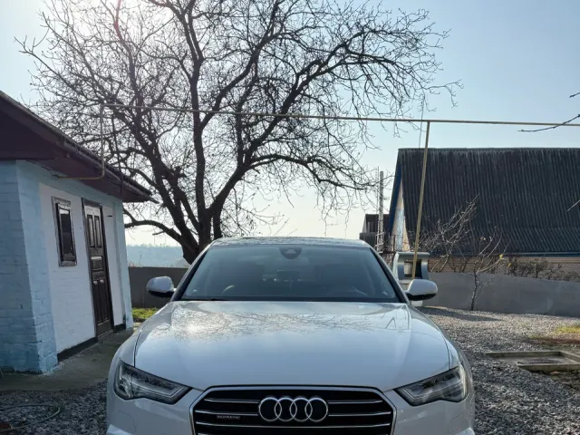 Audi A6 - фото 1
