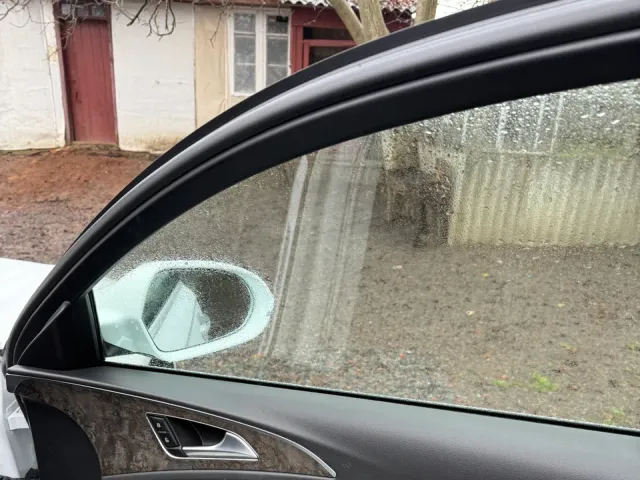 Audi A6 - фото 2