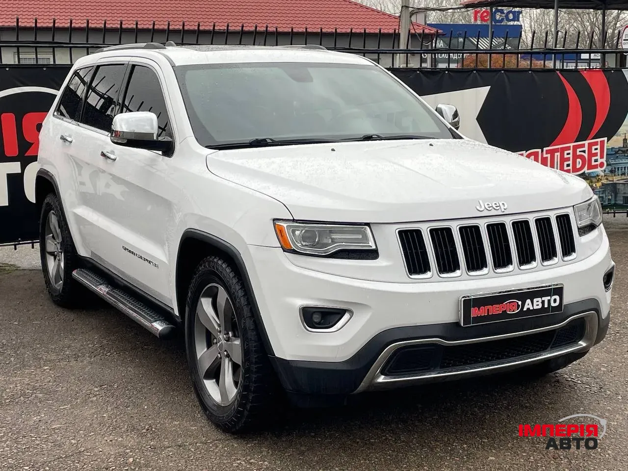 Jeep Grand Cherokee - фото 6