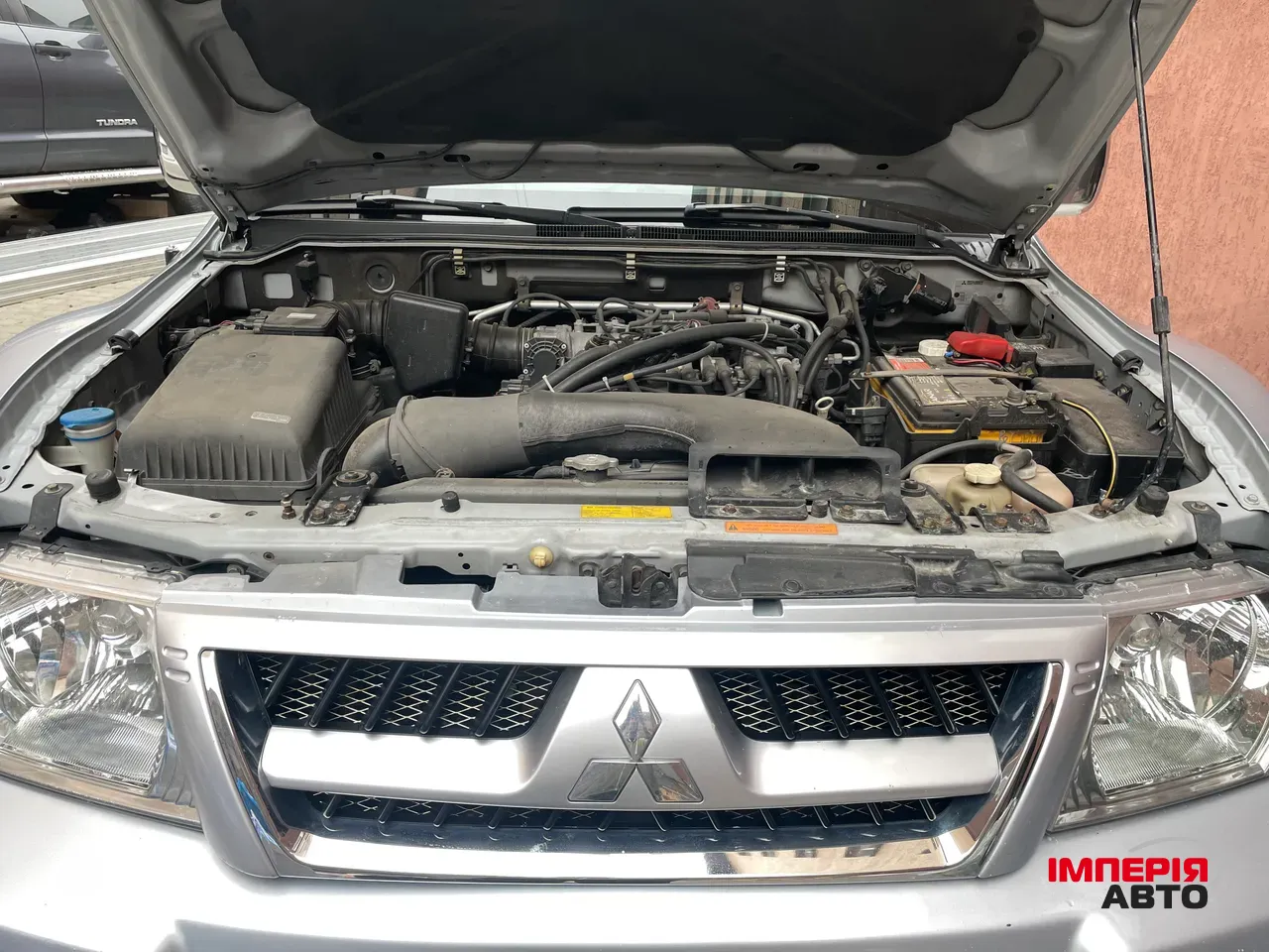 Mitsubishi Pajero - фото 20