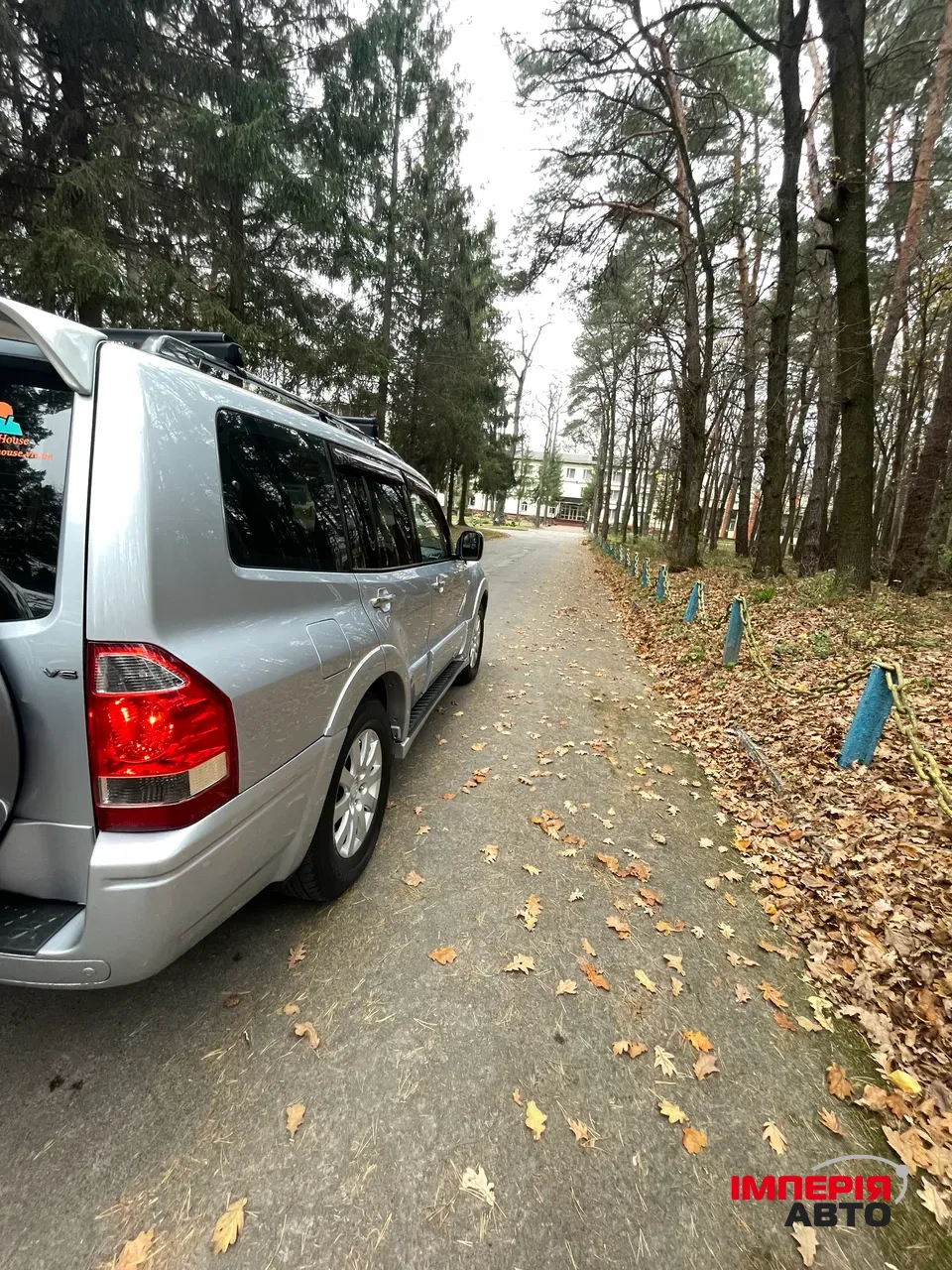Mitsubishi Pajero - фото 12