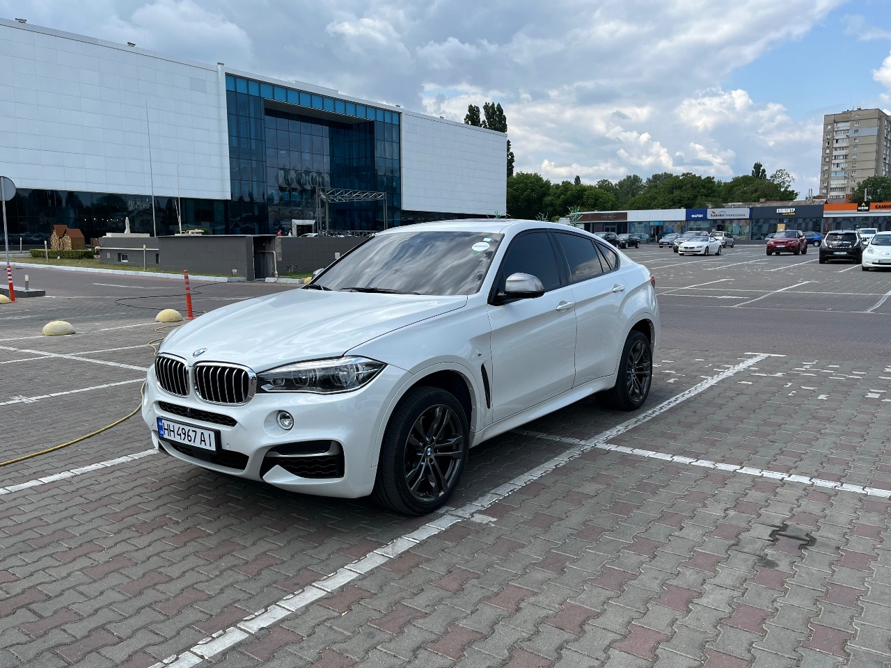 BMW X6 - фото 7
