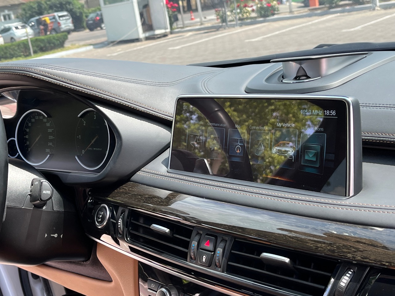 BMW X6 - фото 14