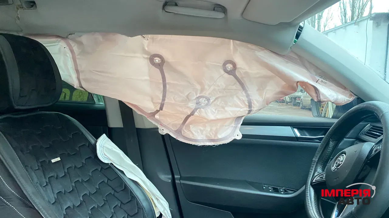 Skoda Superb - фото 3