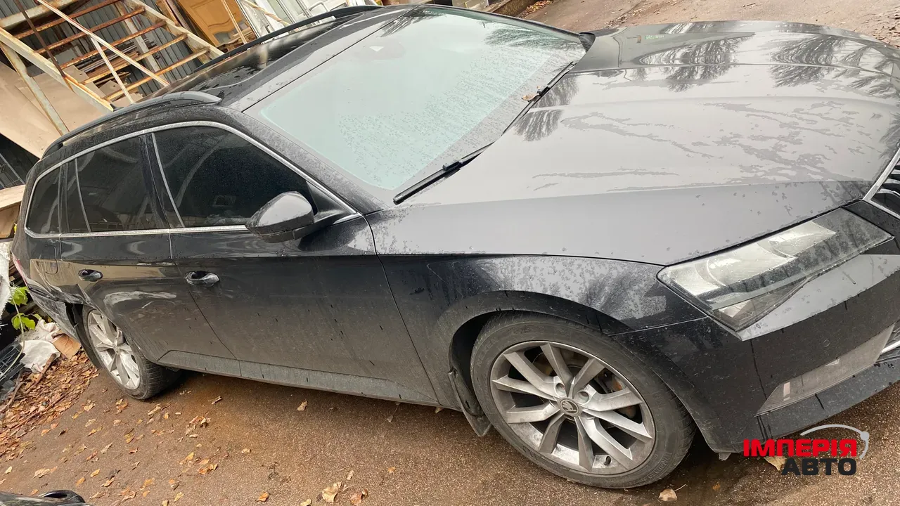 Skoda Superb - фото 9