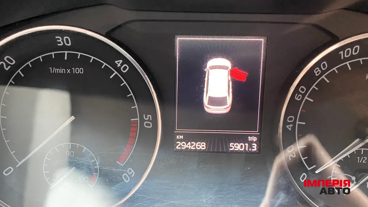 Skoda Superb - фото 5