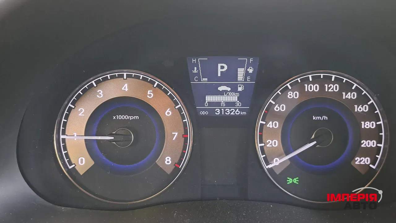 Hyundai Accent - фото 10