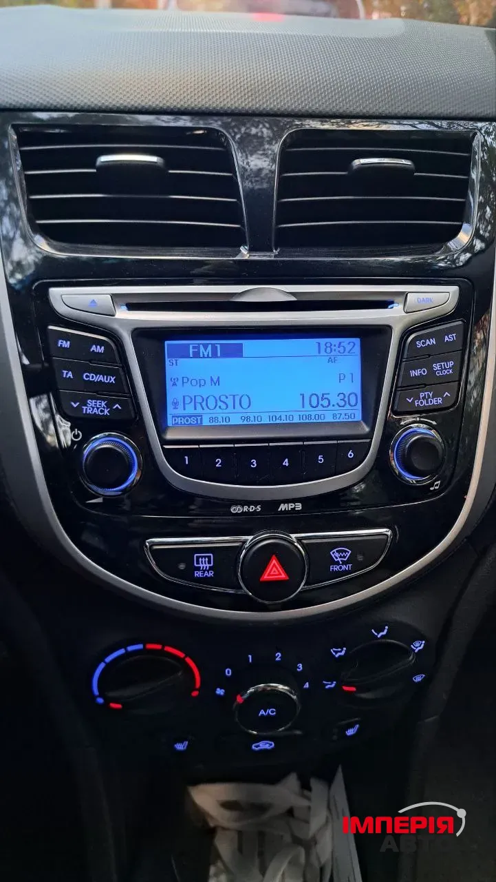 Hyundai Accent - фото 9