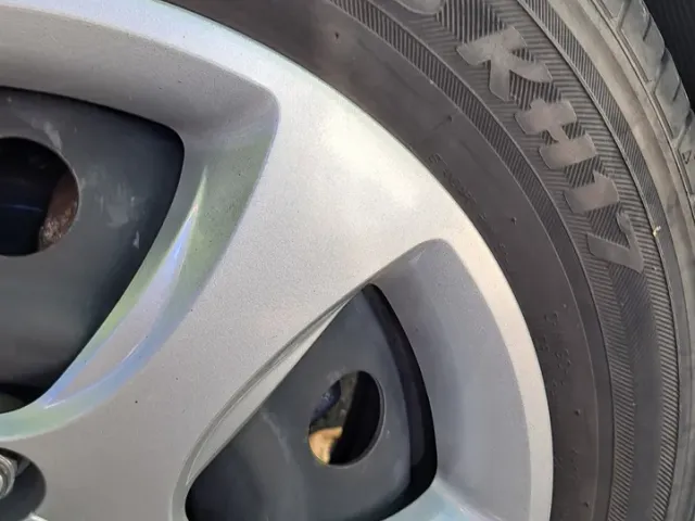 Hyundai Accent - фото 4