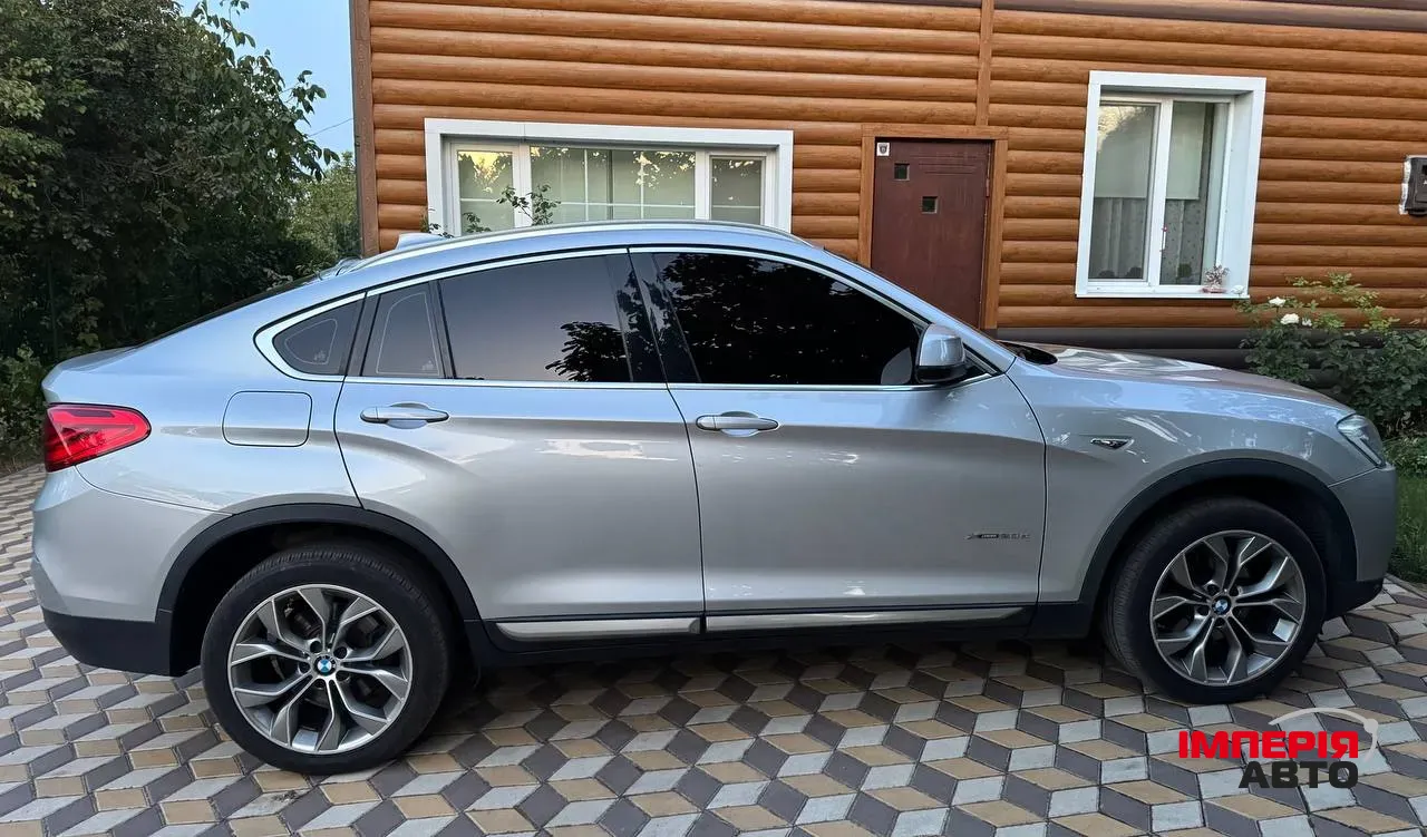 BMW X4 - фото 4