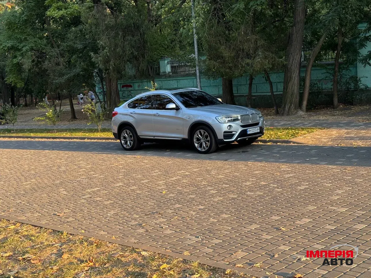 BMW X4 - фото 1