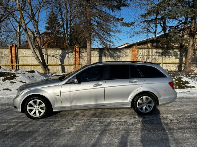 Mercedes-Benz C-Класс - фото 4