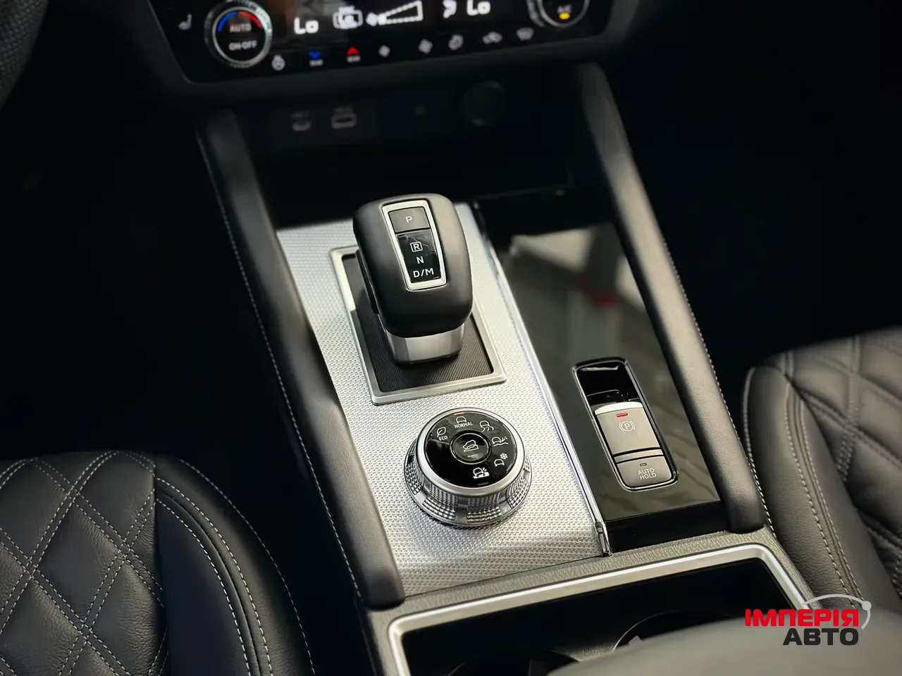 Mitsubishi Outlander - фото 21