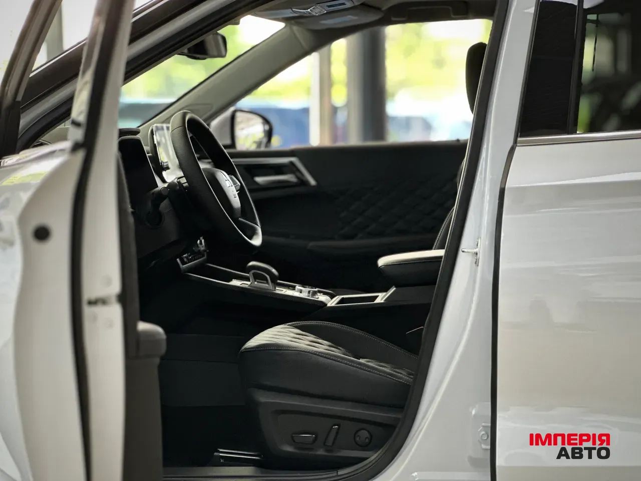 Mitsubishi Outlander - фото 11