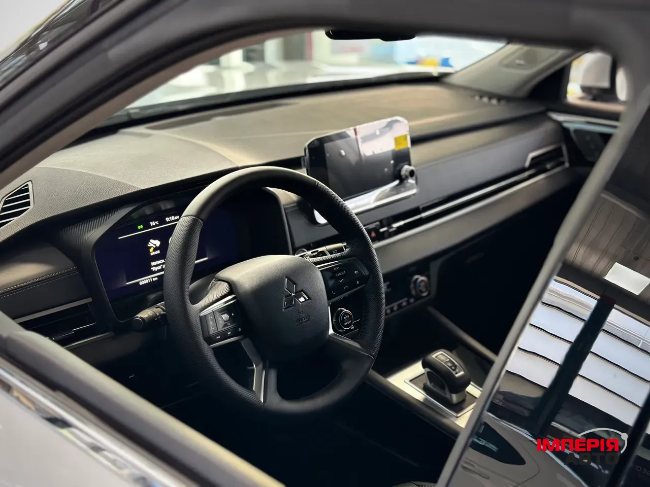 Mitsubishi Outlander - фото 13