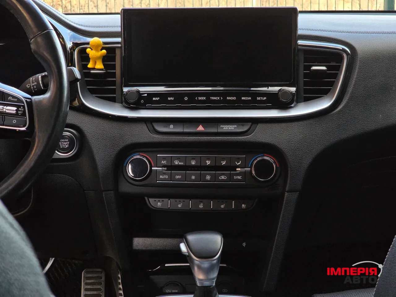 Kia XCeed - фото 14