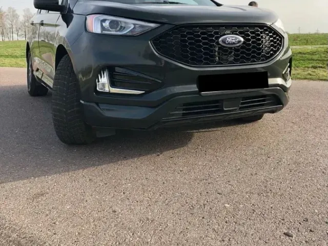 Ford Edge - фото 2