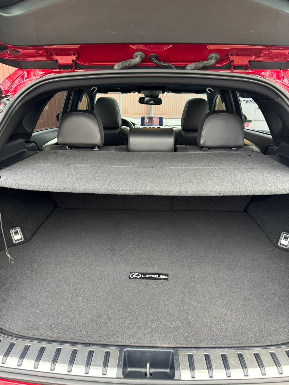 Lexus NX - фото 15