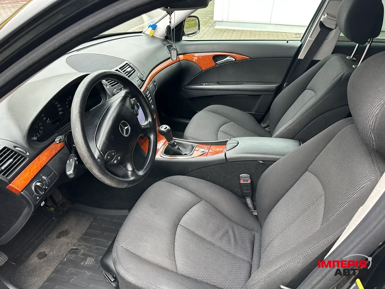 Mercedes-Benz E-Класс - фото 8