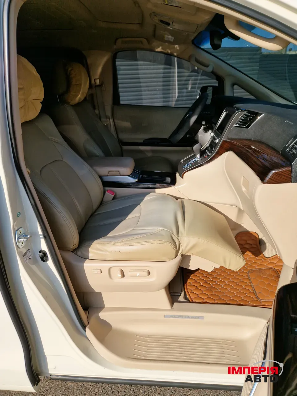 Toyota Alphard - фото 49