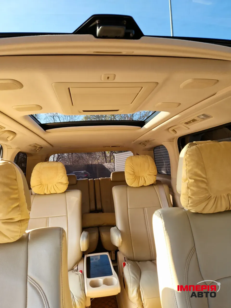 Toyota Alphard - фото 39