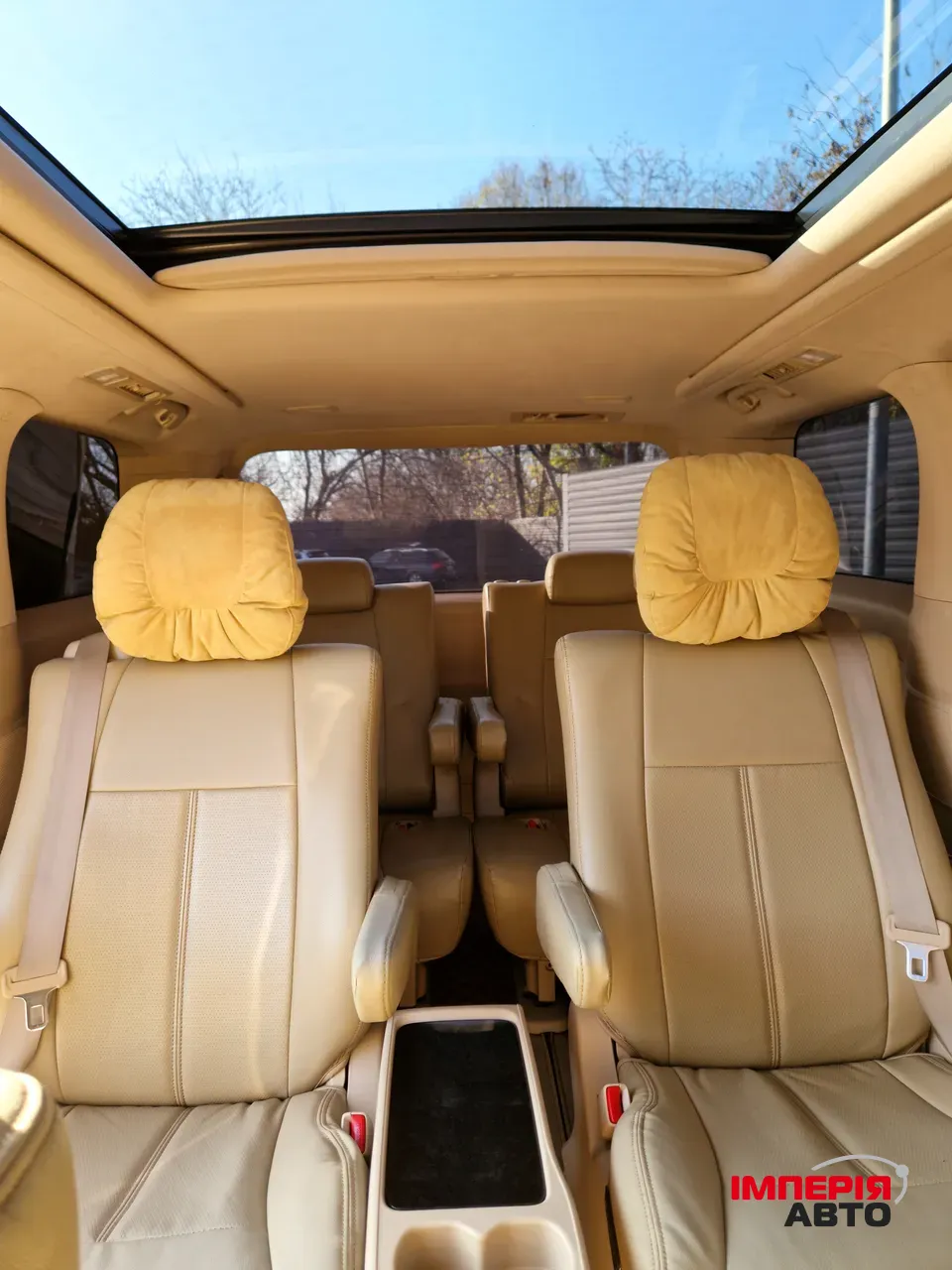 Toyota Alphard - фото 43