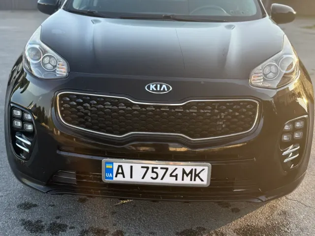 Kia Sportage - фото 1