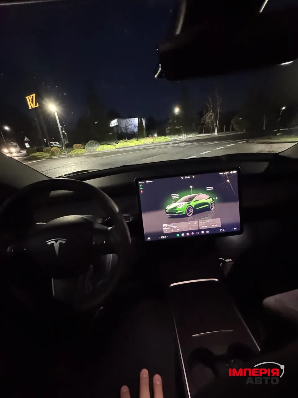 Tesla Model 3 - фото 8