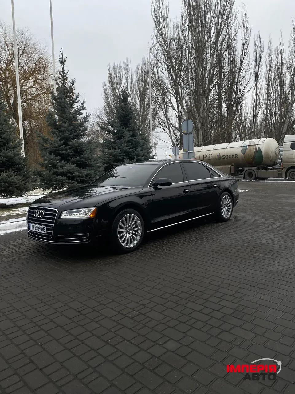 Audi A8 - фото 7
