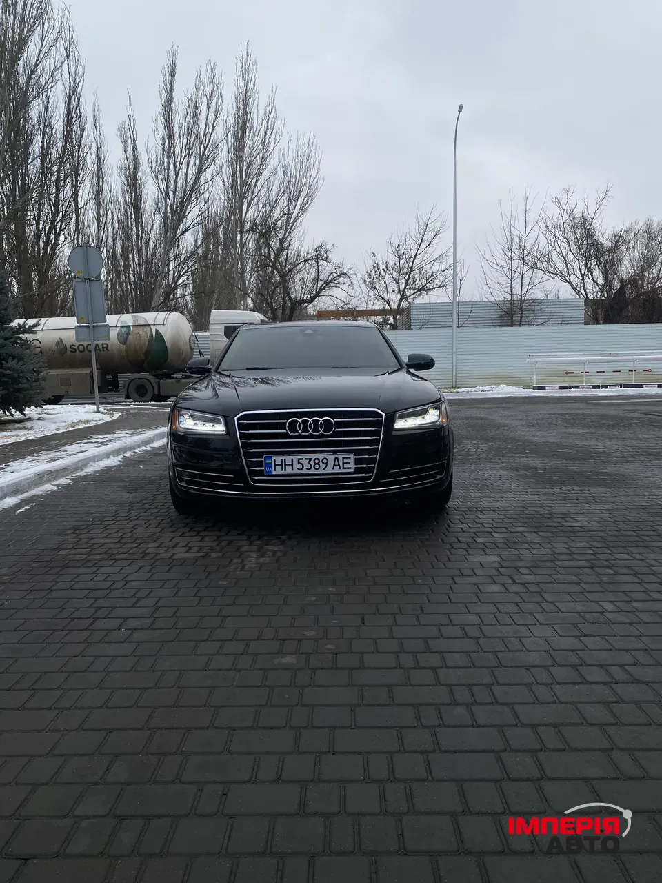 Audi A8 - фото 10
