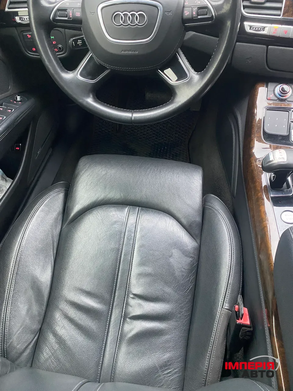 Audi A8 - фото 33