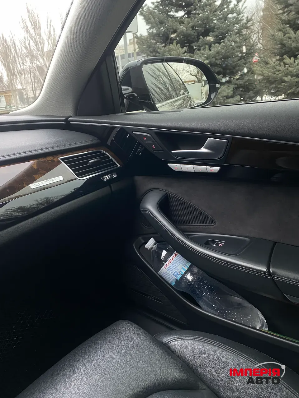 Audi A8 - фото 39