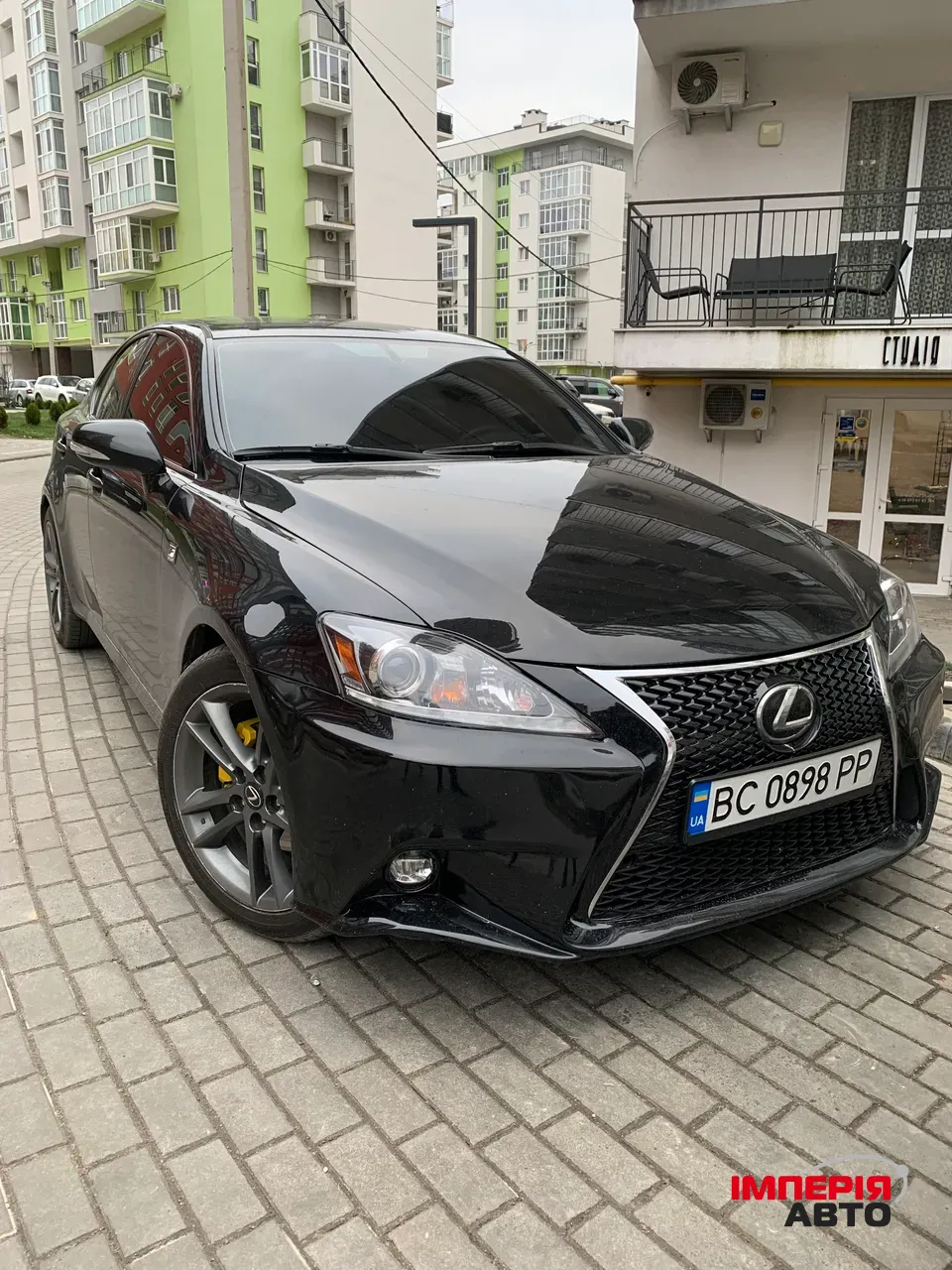 Lexus IS - фото 2