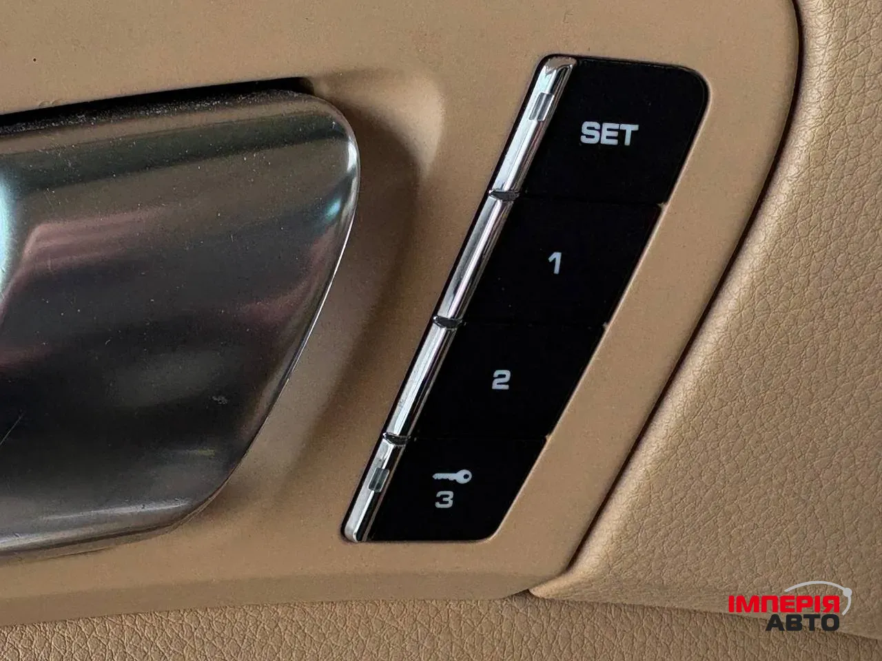 Porsche Cayenne - фото 6