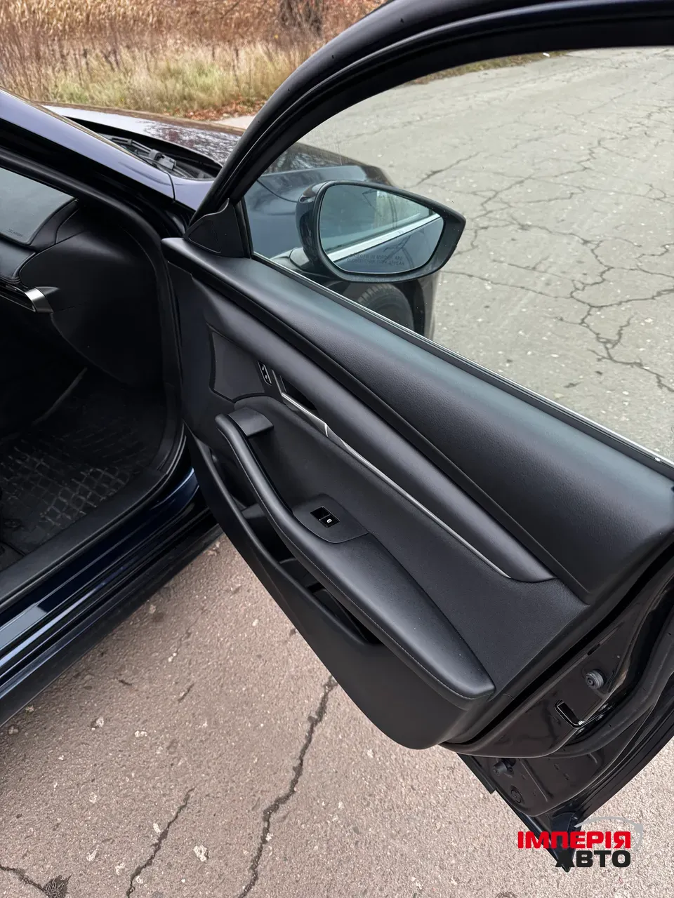 Mazda 3 - фото 14