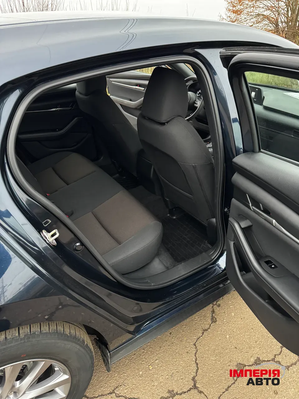 Mazda 3 - фото 13