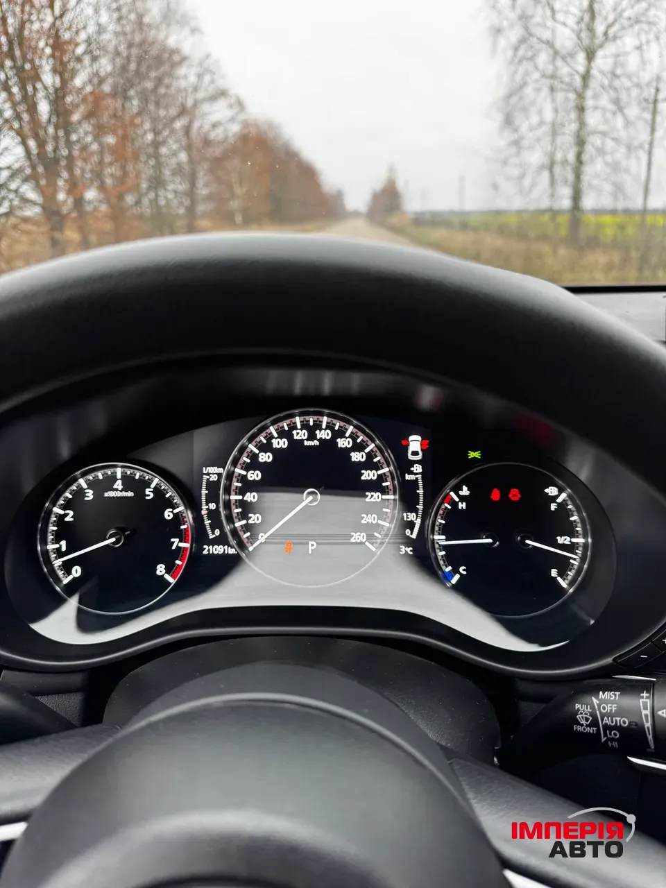 Mazda 3 - фото 16