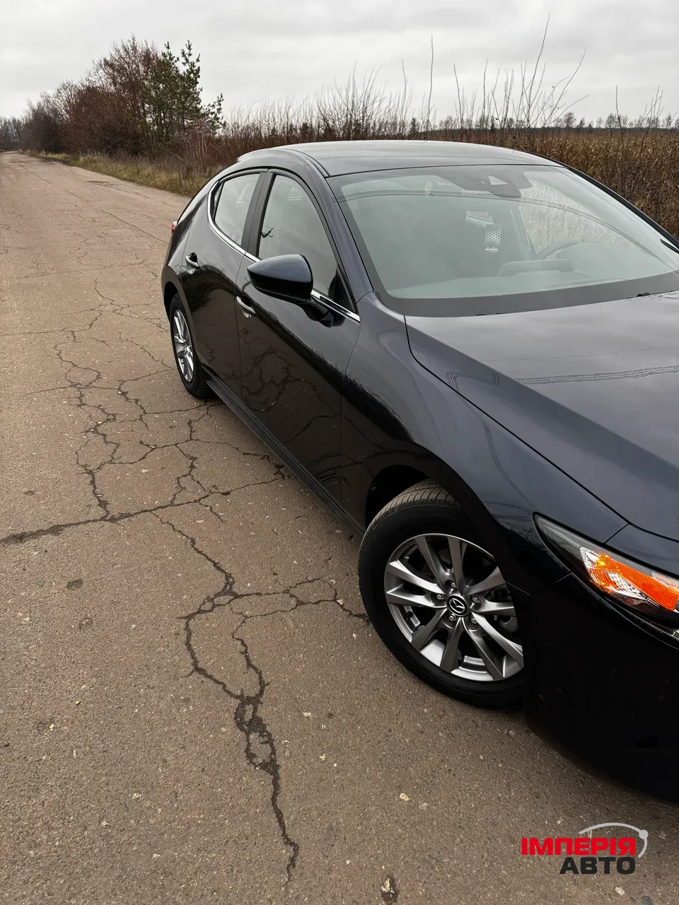 Mazda 3 - фото 4