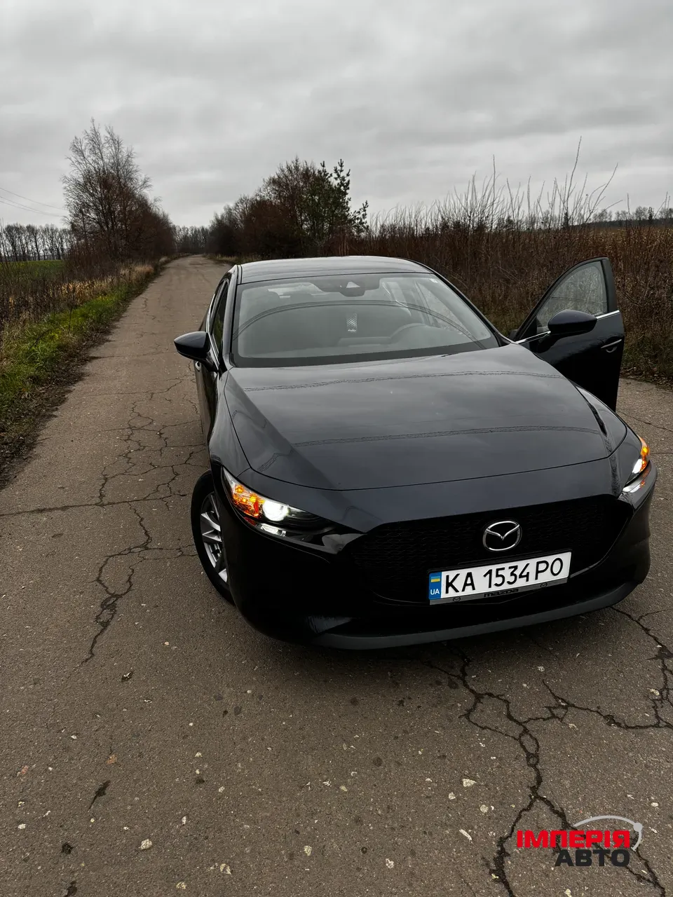 Mazda 3 - фото 2