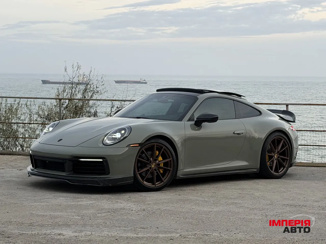 Porsche 911 - фото 1