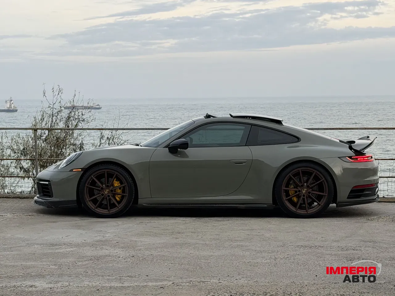 Porsche 911 - фото 7