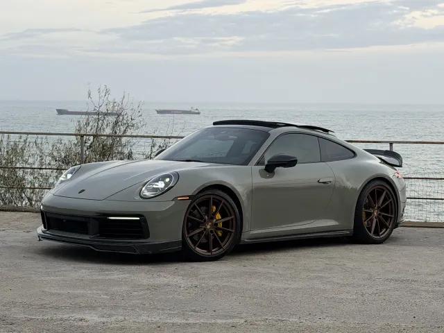 Porsche 911 - фото 1