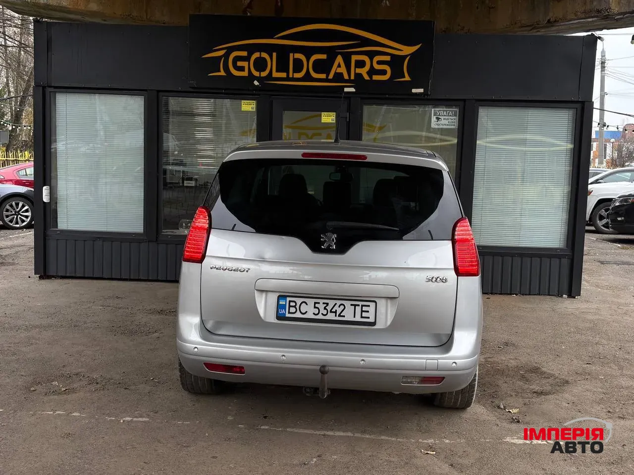 Peugeot 5008 - фото 6