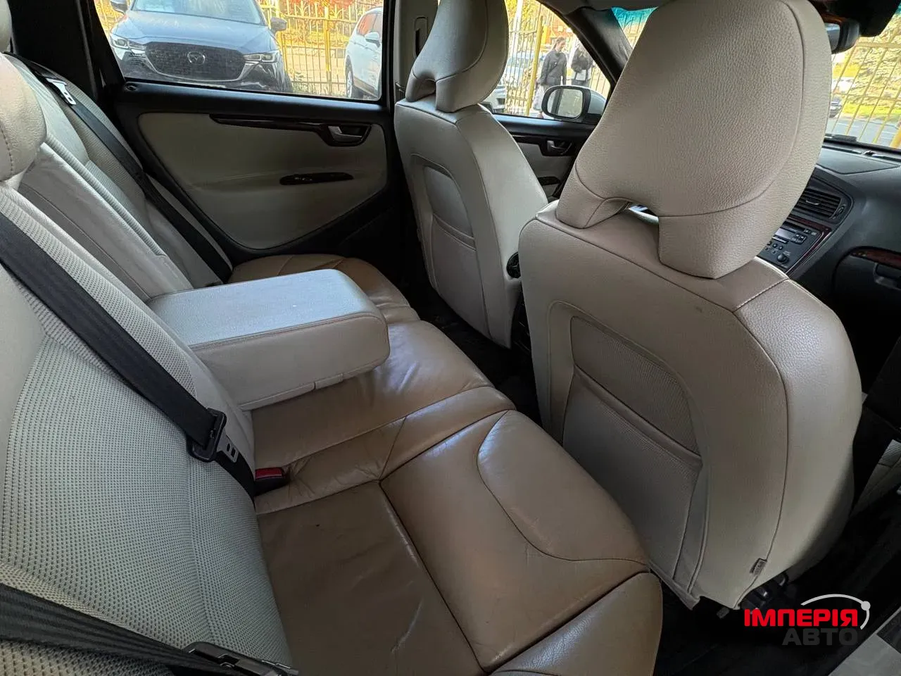 Volvo V70 - фото 17