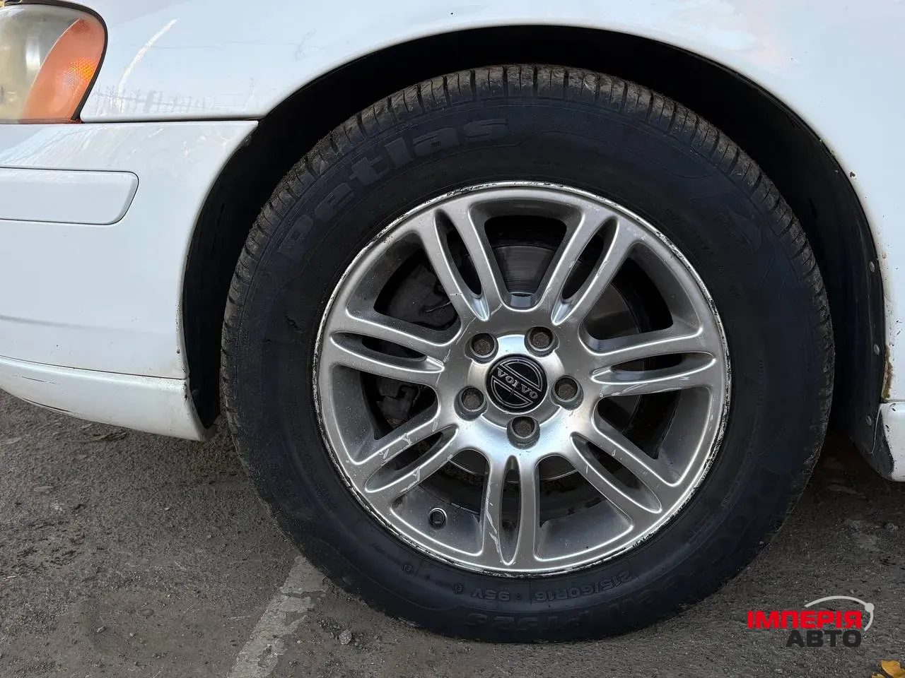 Volvo V70 - фото 12